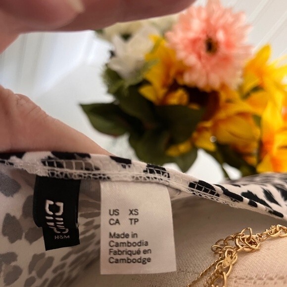 Leopard Black & White Print Wrap Dress - Picture 5 of 5